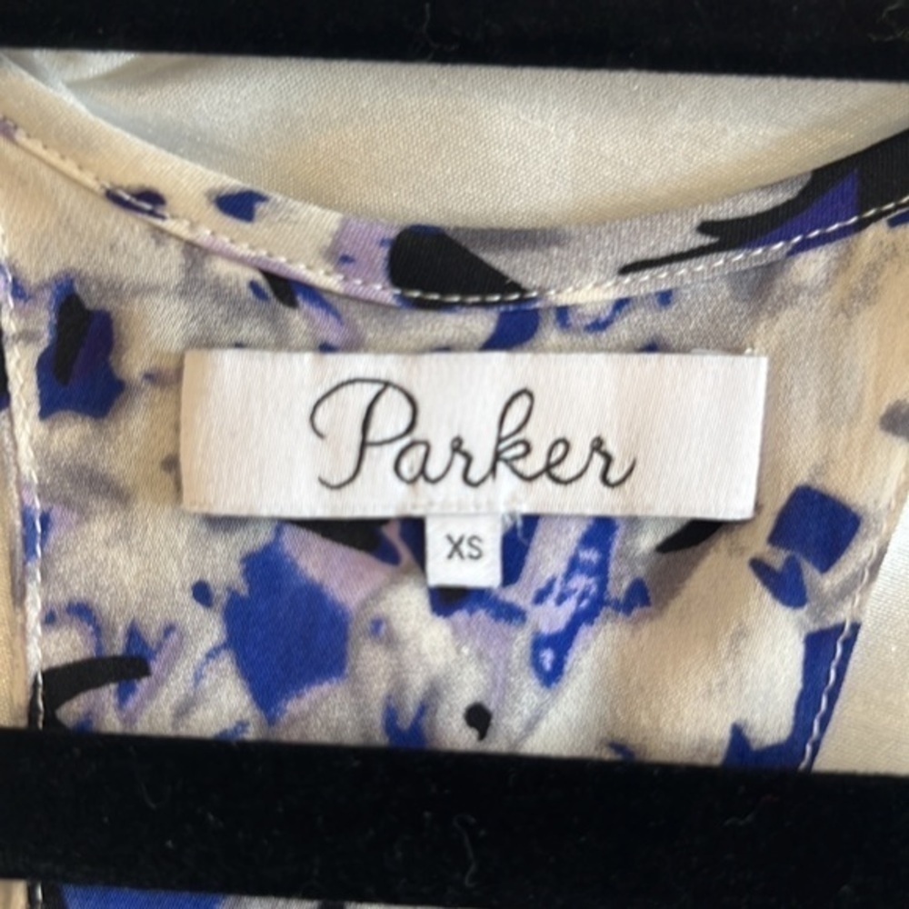 Parker silk top size XS - Picture 3 of 4
